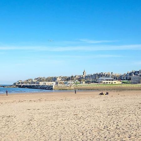 Central St Andrews 2 Bed Apartment Esterno foto