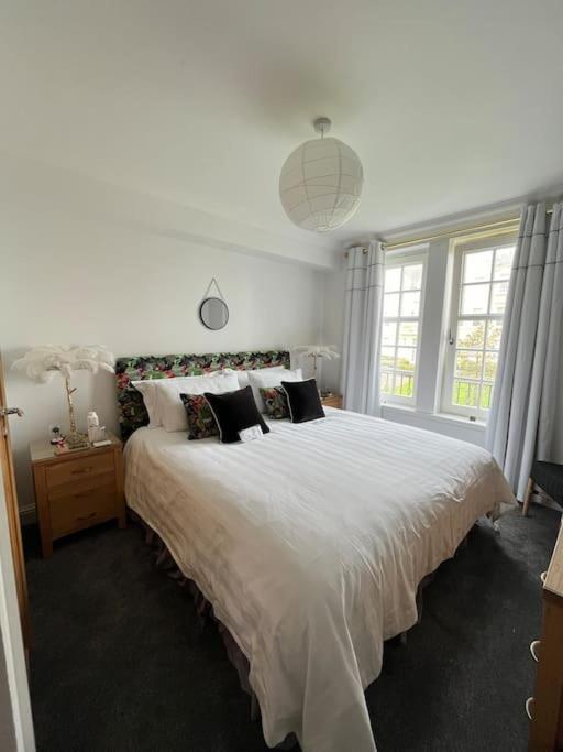 Central St Andrews 2 Bed Apartment Esterno foto